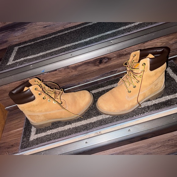 Women’s Timberland Linden Woods Boot - Tan, Size 8 - Picture 3 of 7